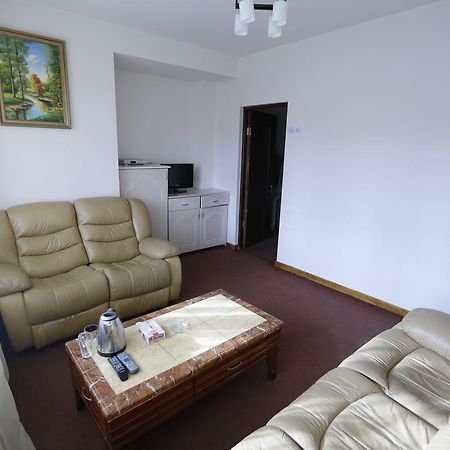 Hotel - Saya تساجكادزور المظهر الخارجي الصورة